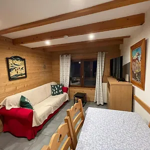  Appartement Le Genepi Bel Avec Terrasse Dans Vieille Ferme De Montagne Rénovée